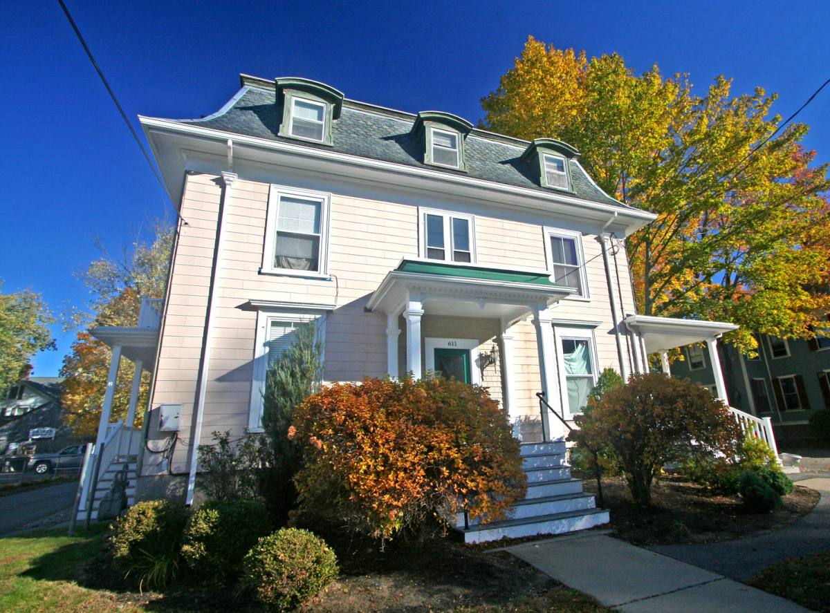 Apartment for rent at 611 Central Ave, Dover, NH 03820