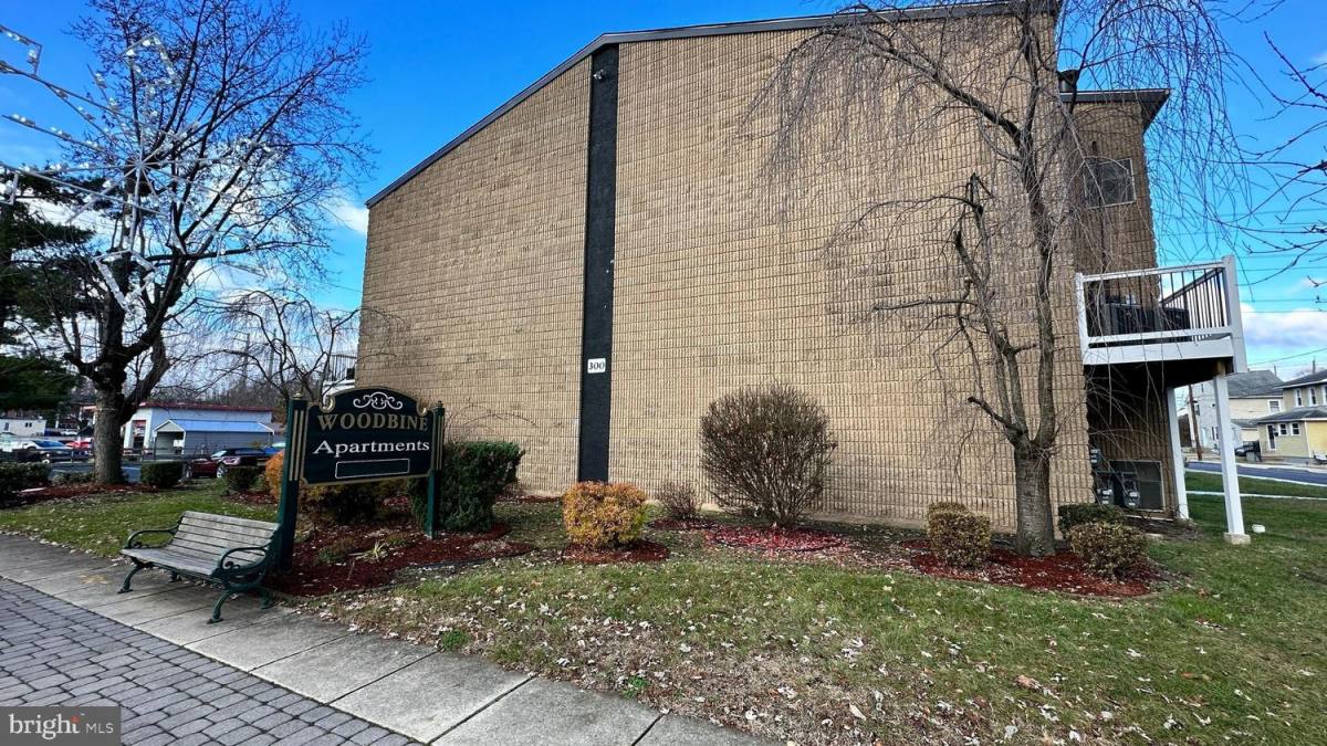 Apartment for rent at 300 Broadway, Audubon, NJ 08106
