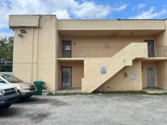 Apartment for rent at 205 NE 141st St #613, Miami, FL 33161