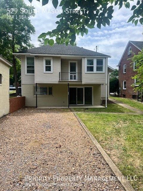Apartment for rent at 529 S Mason St, Harrisonburg, VA 22801