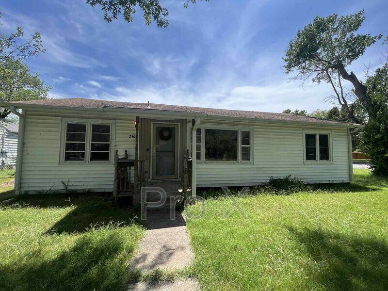 House for rent at 2802 E 13th St, Joplin, MO 64801