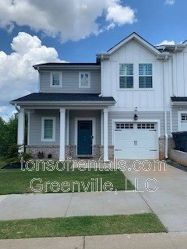 Townhouse for rent at 34 Galley Lane, Greenville, SC 29607