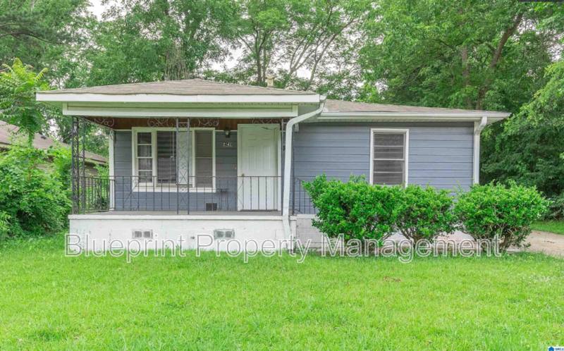 House for rent at 2242 3rd Ave S, Birmingham, AL 35210
