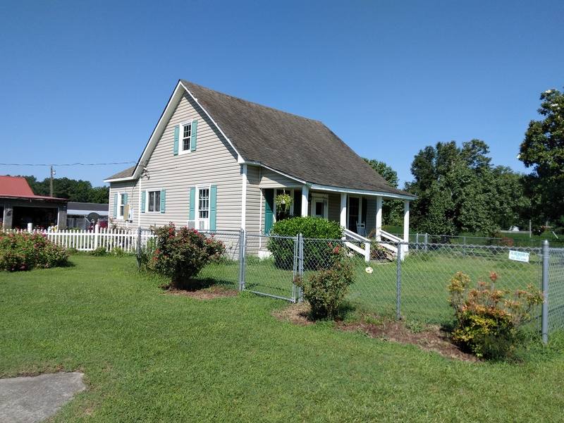 House for rent at 697 Okisko Rd, Elizabeth City, NC 27909