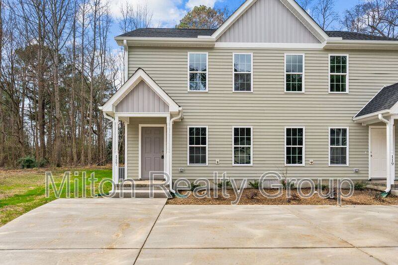 Townhouse for rent at 124 Laura Lane, Lillington, NC 27546