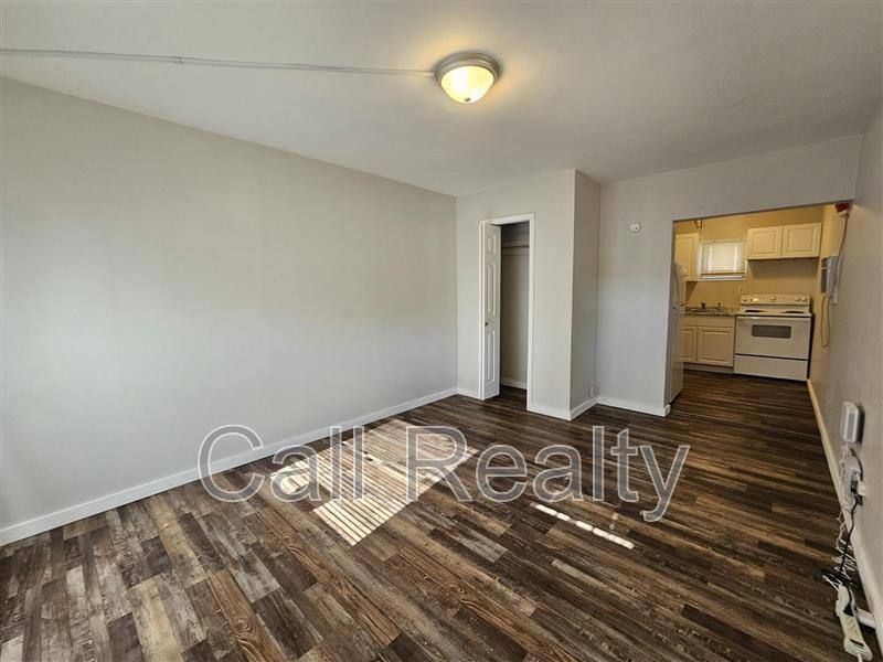 Apartment for rent at 2228 N Astor St #8, Spokane, WA 99207