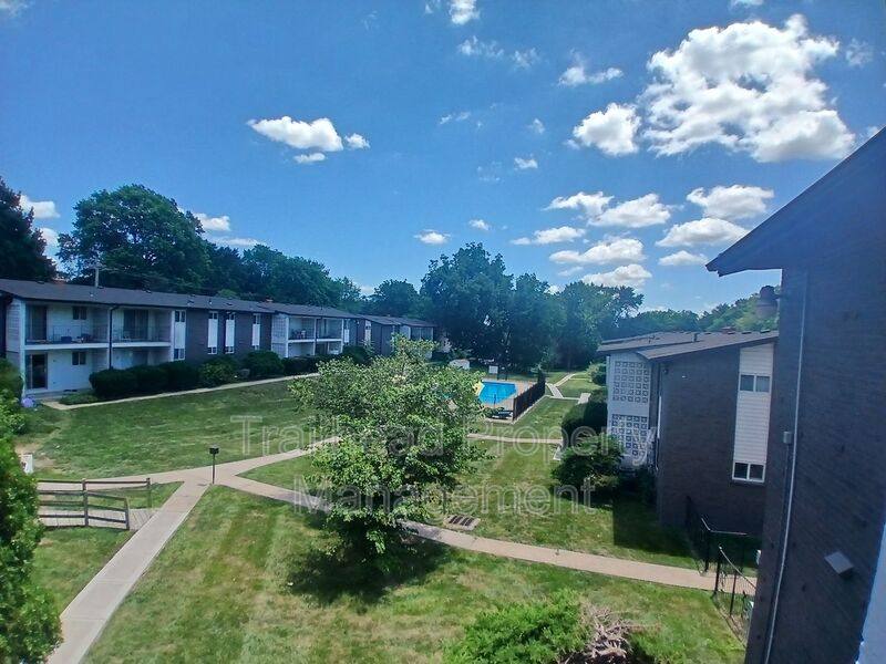 Apartment for rent at 8301 Lowell Ave #4, Overland Park, KS 66212