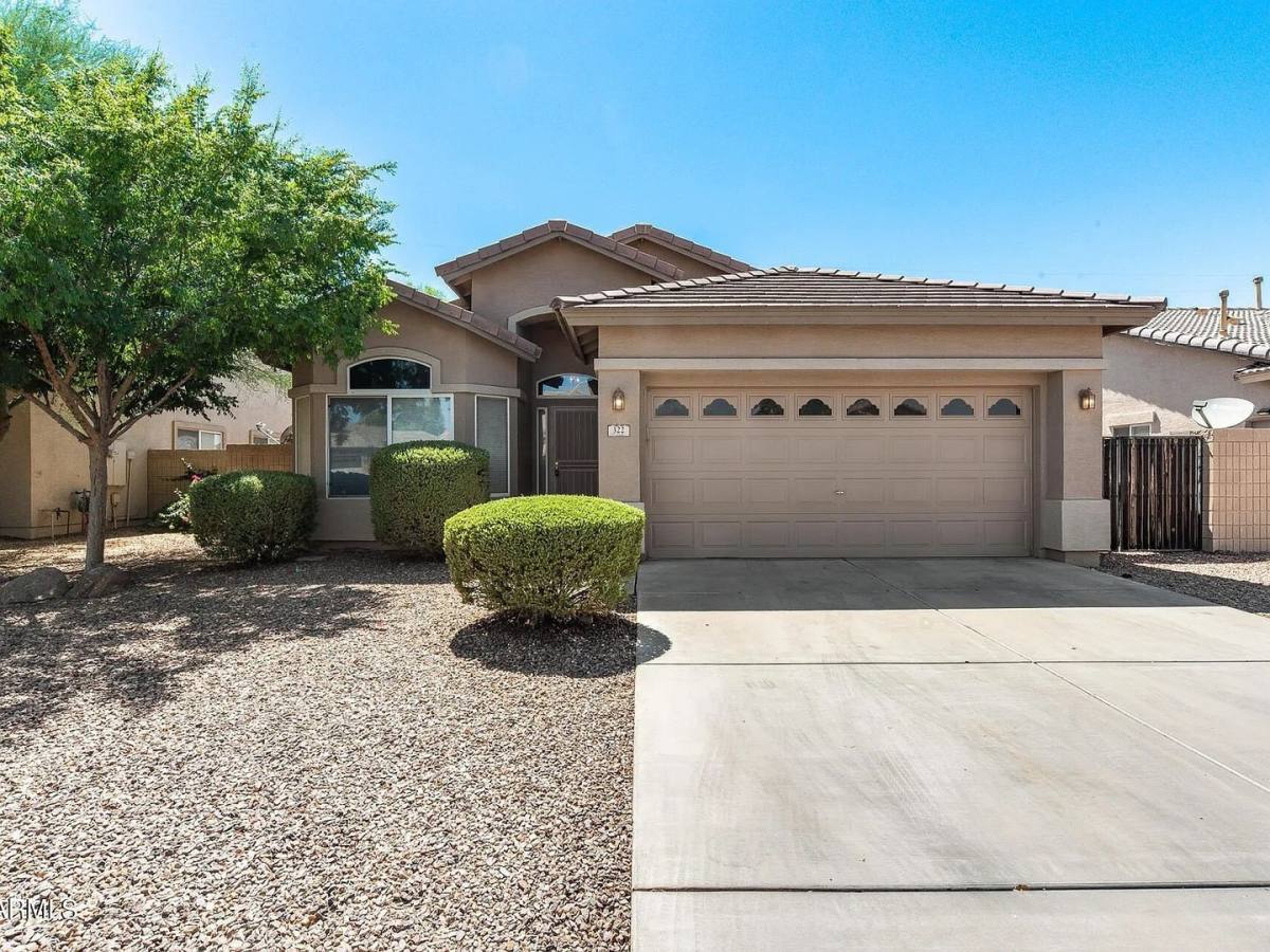 House for rent at 322 S 120th Ave, Avondale, AZ 85323