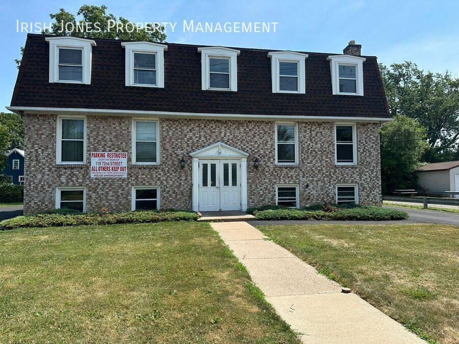 Apartment for rent at 119 72nd St #4, Niagara Falls, NY 14304