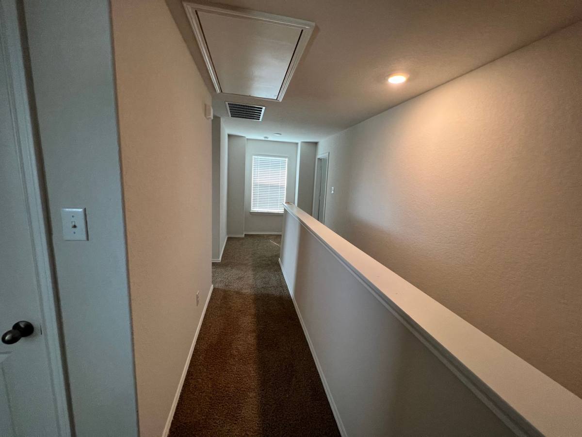 House for rent at 13915 Borolanite Dr, San Antonio, TX 78253
