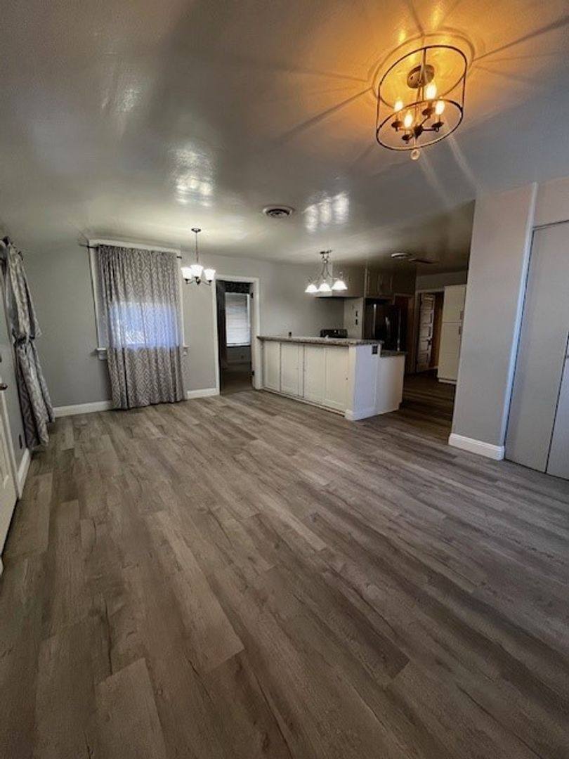 Apartment for rent at 2104 B St, Bakersfield, CA 93301