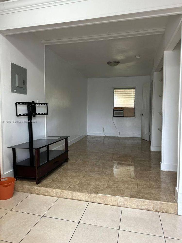 Apartment for rent at 7305 NW 17th Court #D-D, Miami, FL 33147