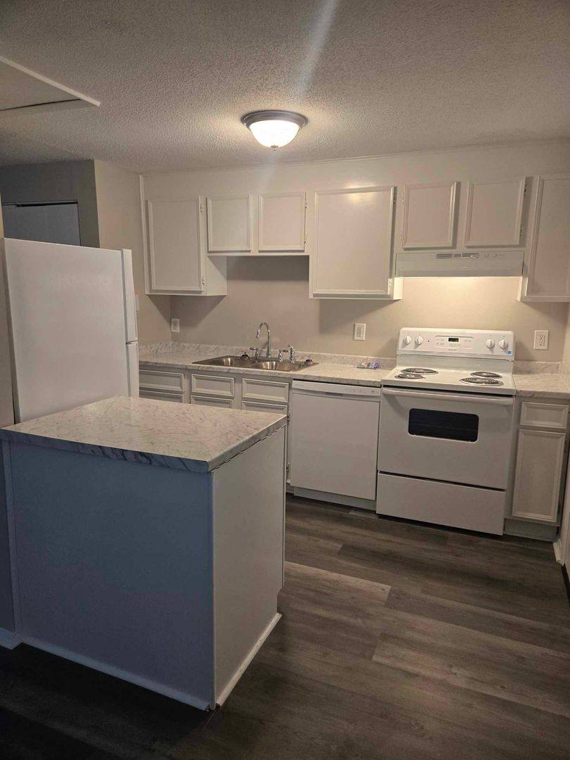 Apartment for rent at 2515 Camellia Dr, Durham, NC 27705