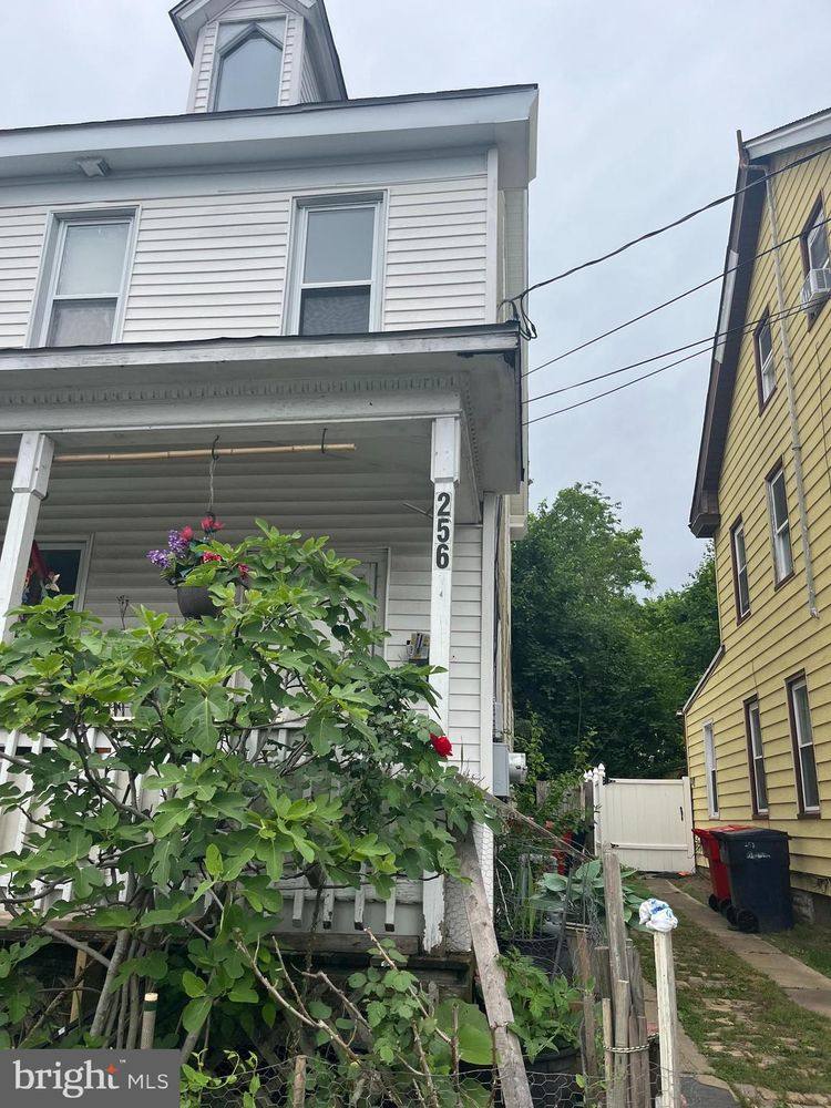 Apartment for rent at 256 Walnut St #256, Bridgeton, NJ 08302