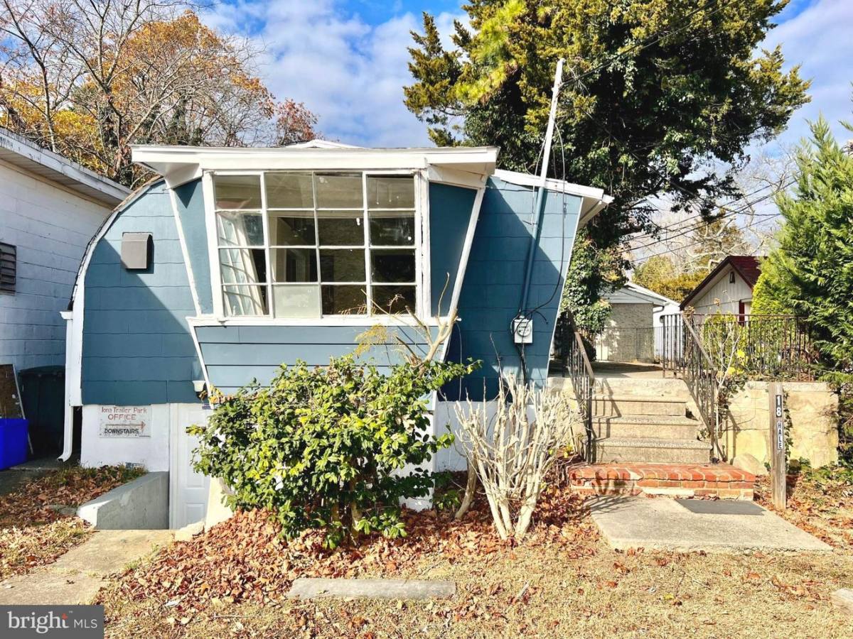 18-24 Hale Ave, Clayton, NJ 08312
