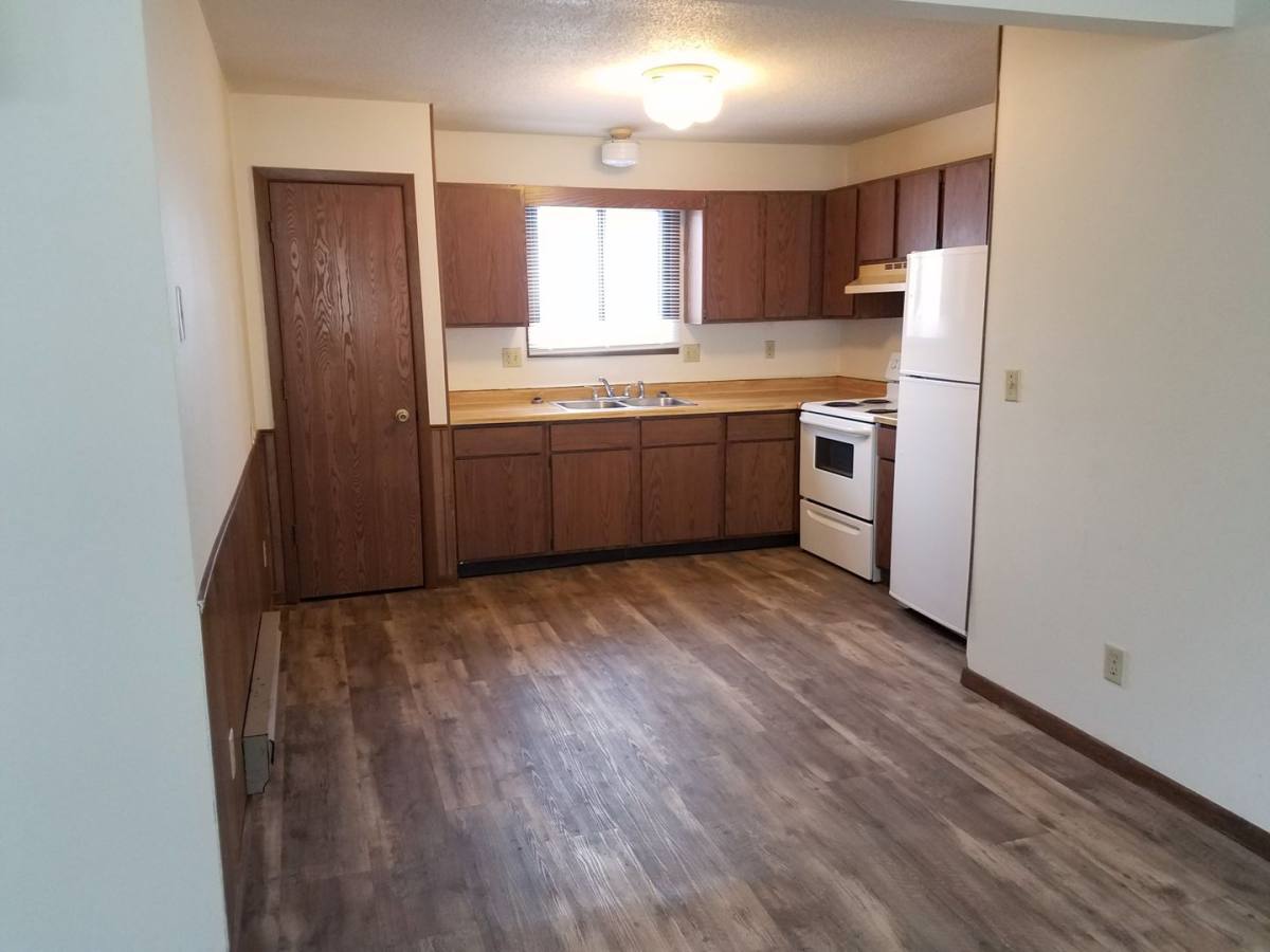 Apartment for rent at 808 Kane St, La Crosse, WI 54603