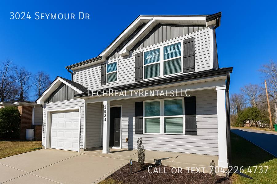 House for rent at 3024 Seymour Dr, Charlotte, NC 28208