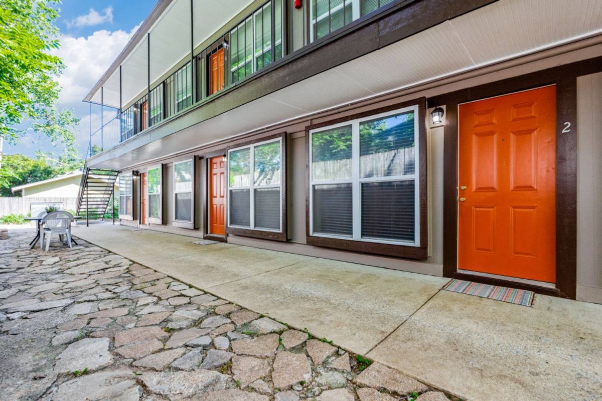 Apartment for rent at 5508 Tremont St, Dallas, TX 75214