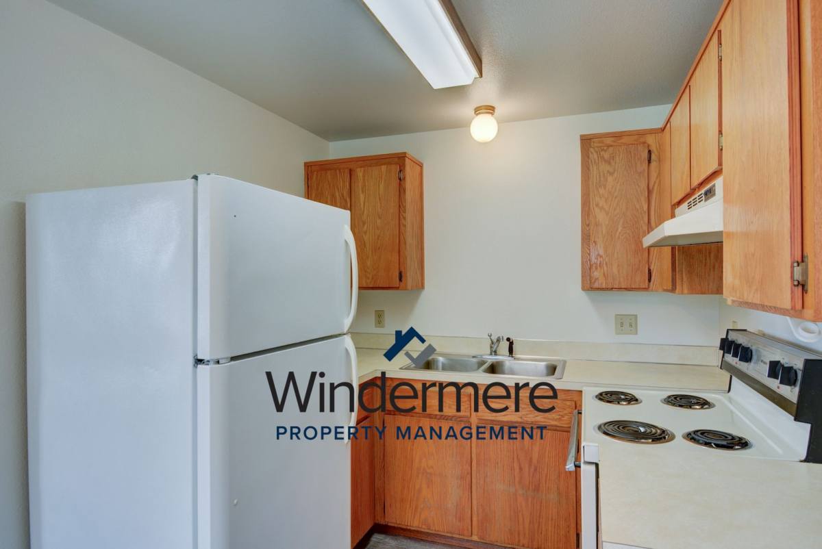 Apartment for rent at 865 N Oak Harbor St, Oak Harbor, WA 98277