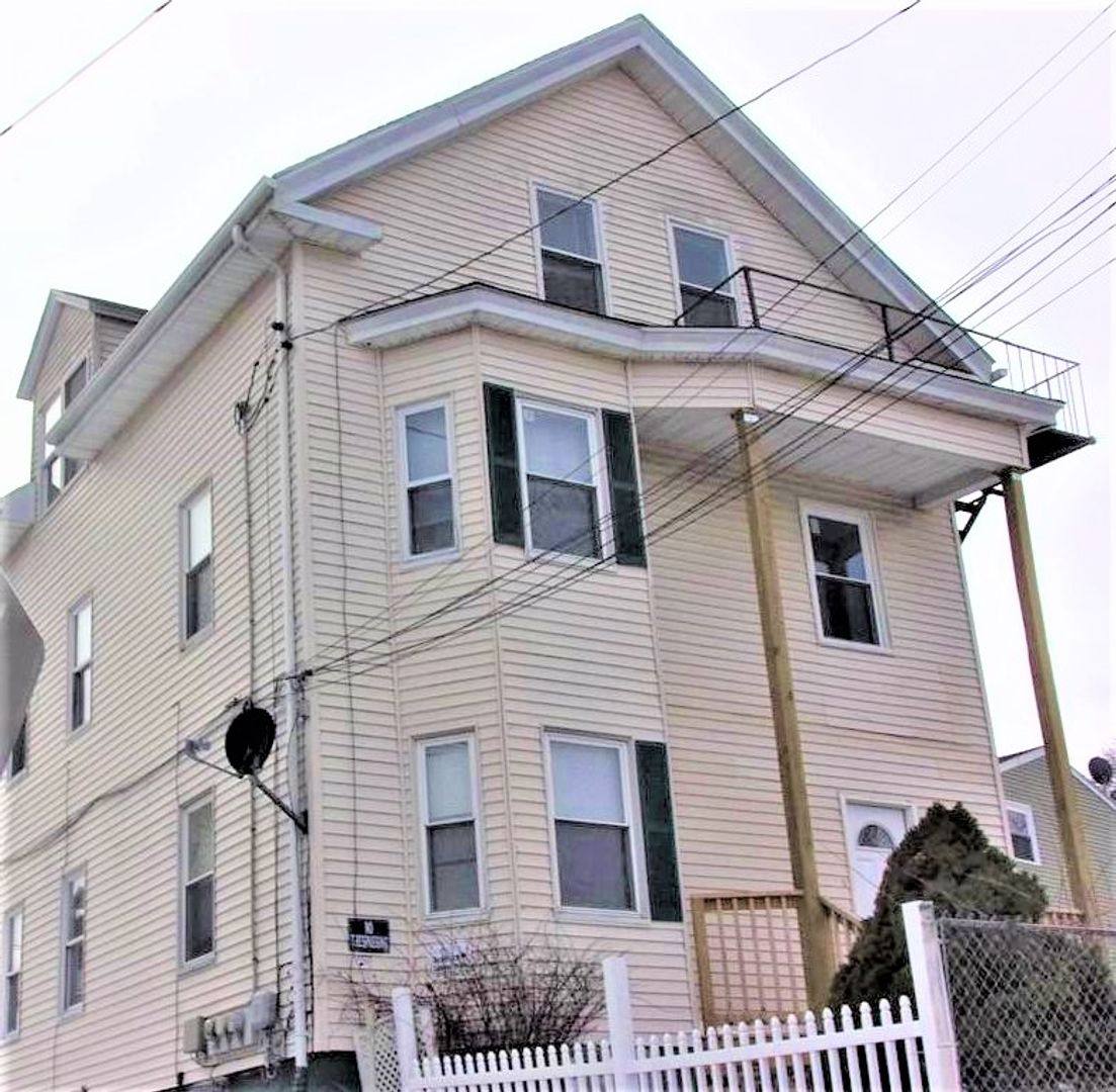 Apartment for rent at 74 Veazie St, Providence, RI 02908