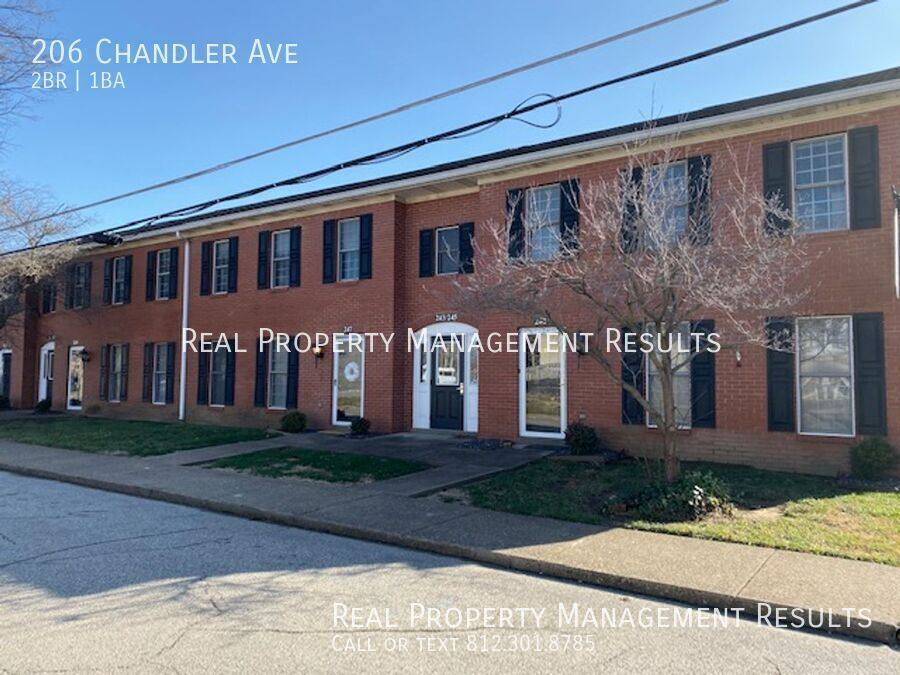 Apartment for rent at 206 Chandler Ave, Evansville, IN 47713