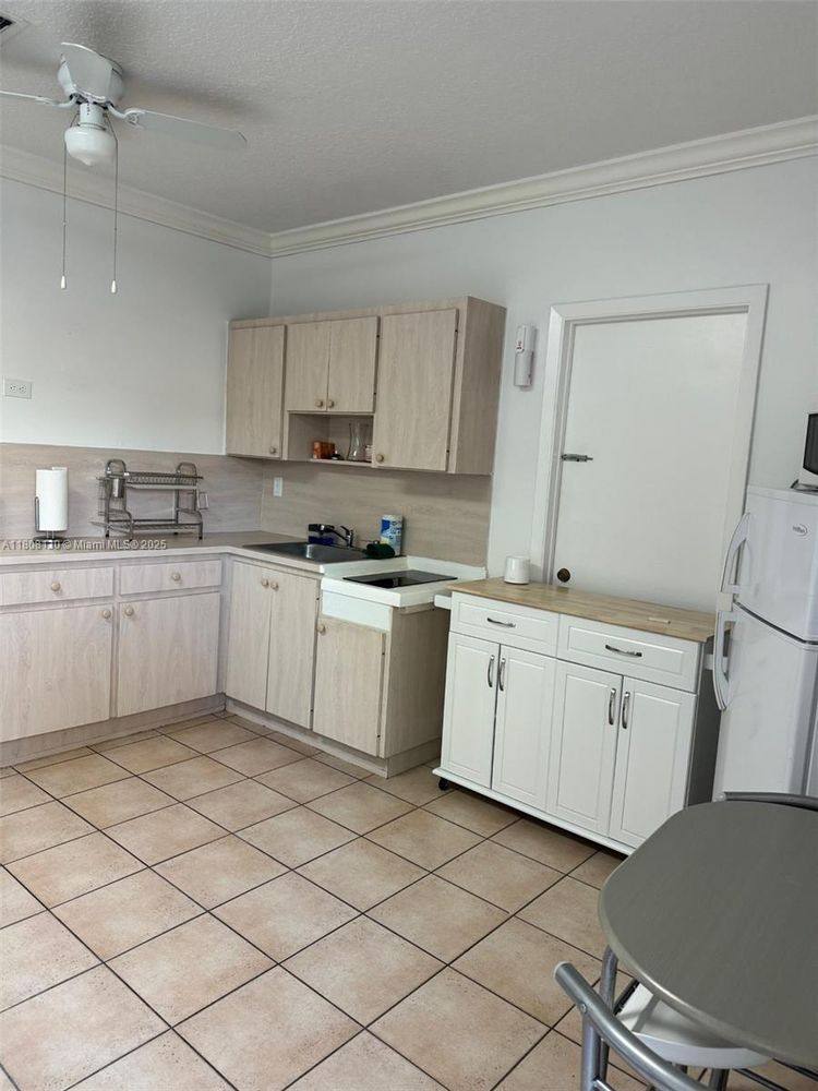 Apartment for rent at 15336 SW 172nd Terrace, Miami, FL 33187
