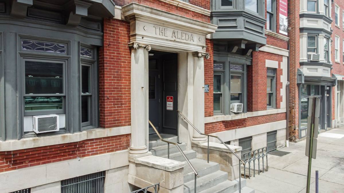 Apartment for rent at 202-204 E Hanover St, Trenton, NJ 08608