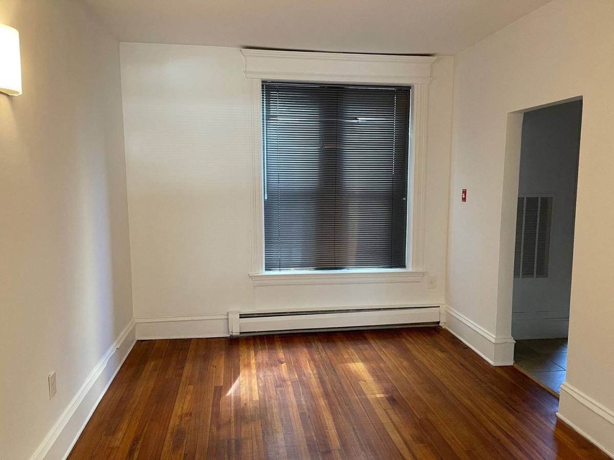 Apartment for rent at 202-204 E Hanover St, Trenton, NJ 08608