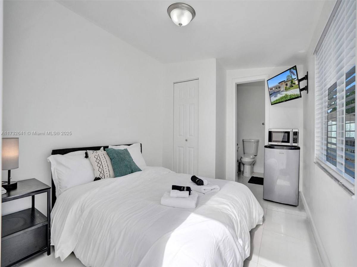 Apartment for rent at 12031 NW 5th Ave #2-2, Miami, FL 33168