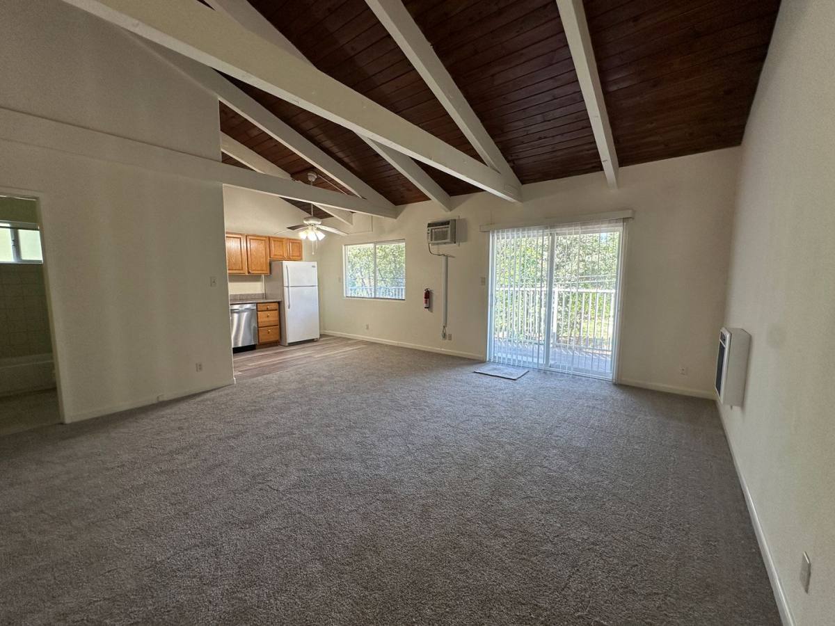 Apartment for rent at 22771 Twain Harte Dr, Twain Harte, CA 95383