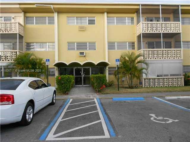 Apartment for rent at 1460 NE 169th St #104, Miami, FL 33162