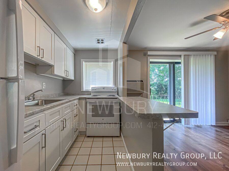 1848 Chessland St #6, Pittsburgh, PA 15205