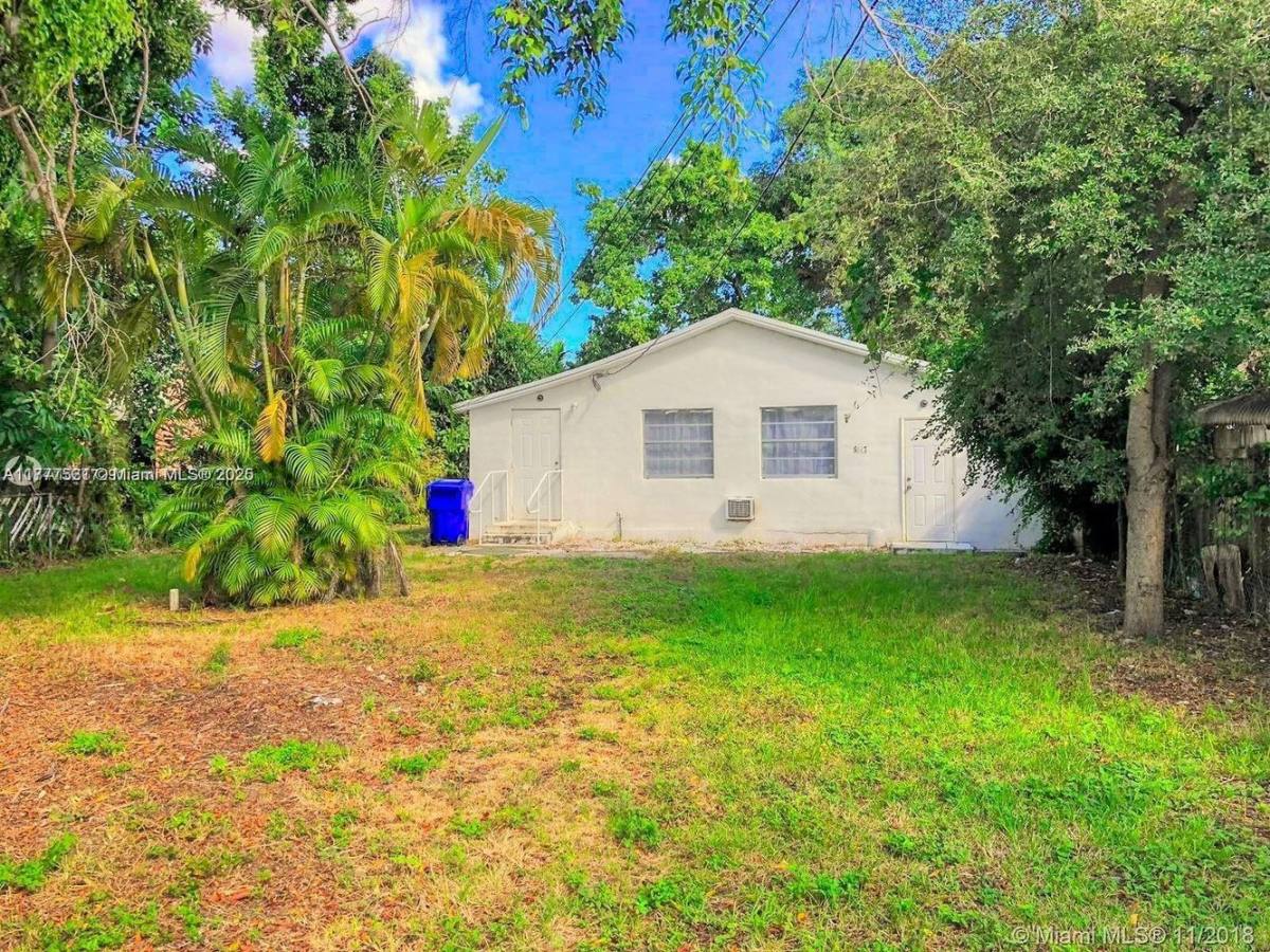 Apartment for rent at 5647 NW 5th Court #B-B, Miami, FL 33127
