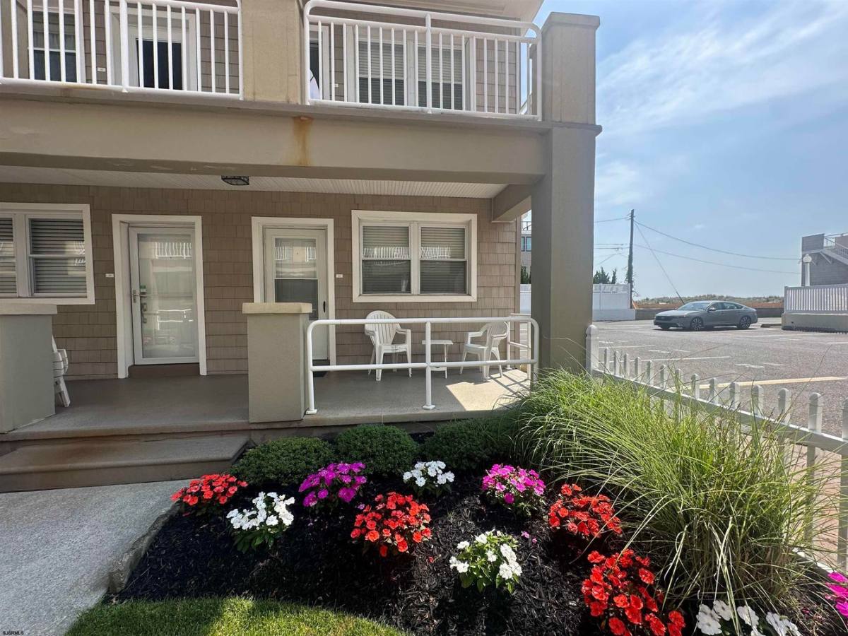Condo for rent at 9010 Atlantic Ave #112, Atlantic City, NJ 08404