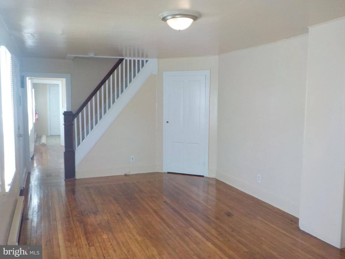 Apartment for rent at 95 Chestnut St #95, Pennsville, NJ 08070