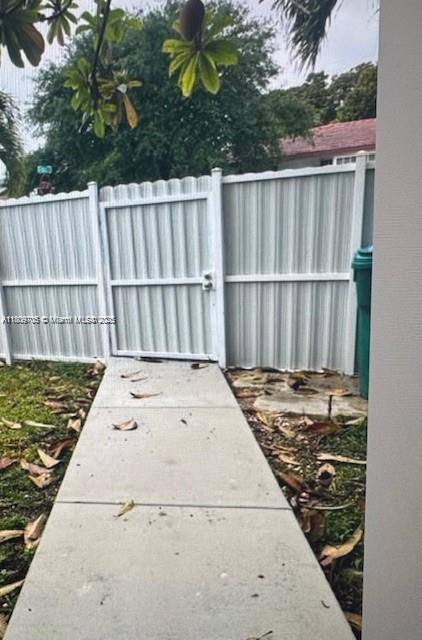 Apartment for rent at 10011 SW 164th Terrace #1-1, Miami, FL 33157