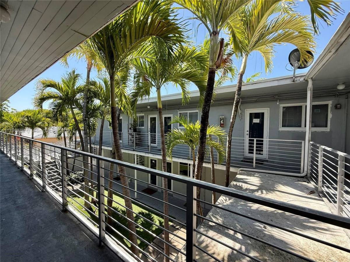 Apartment for rent at 5305 Biscayne Blvd #204, Miami, FL 33137