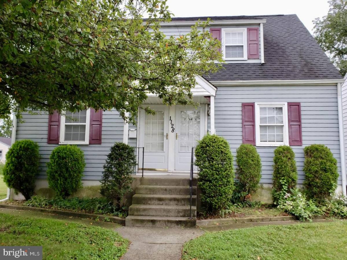 Apartment for rent at 1128 B Logan Ave, Audubon, NJ 08106