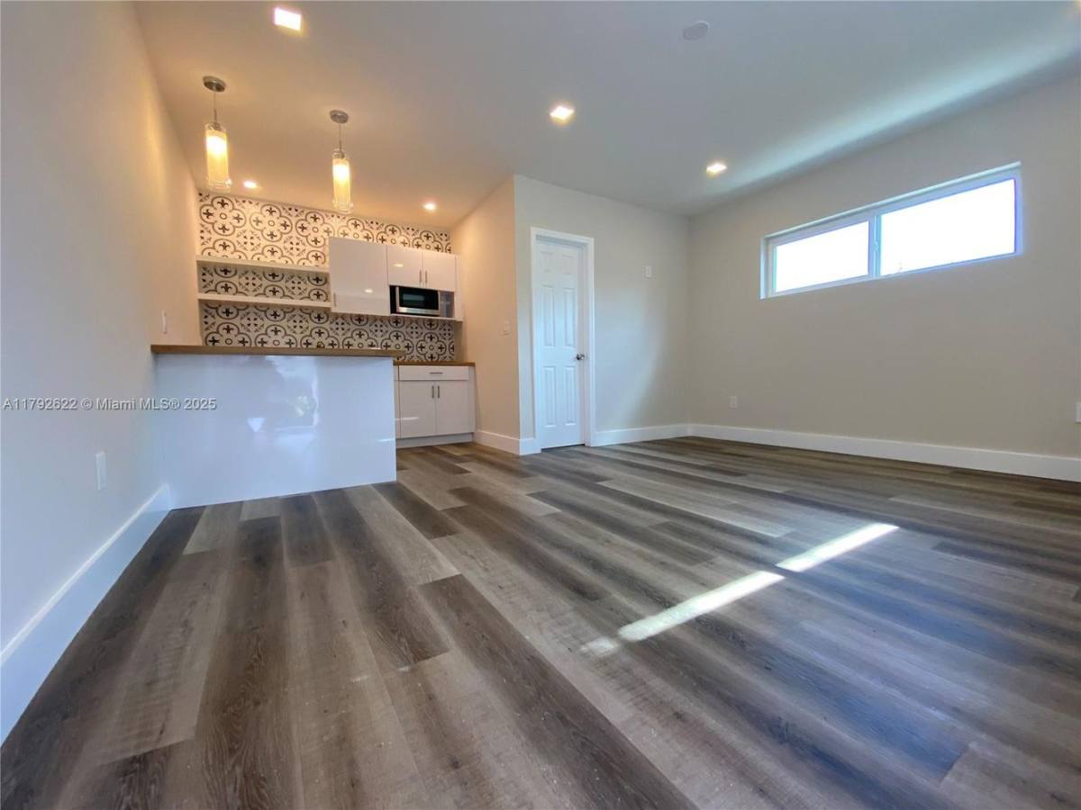 Apartment for rent at 1170 NW 58th St #1-1, Miami, FL 33127