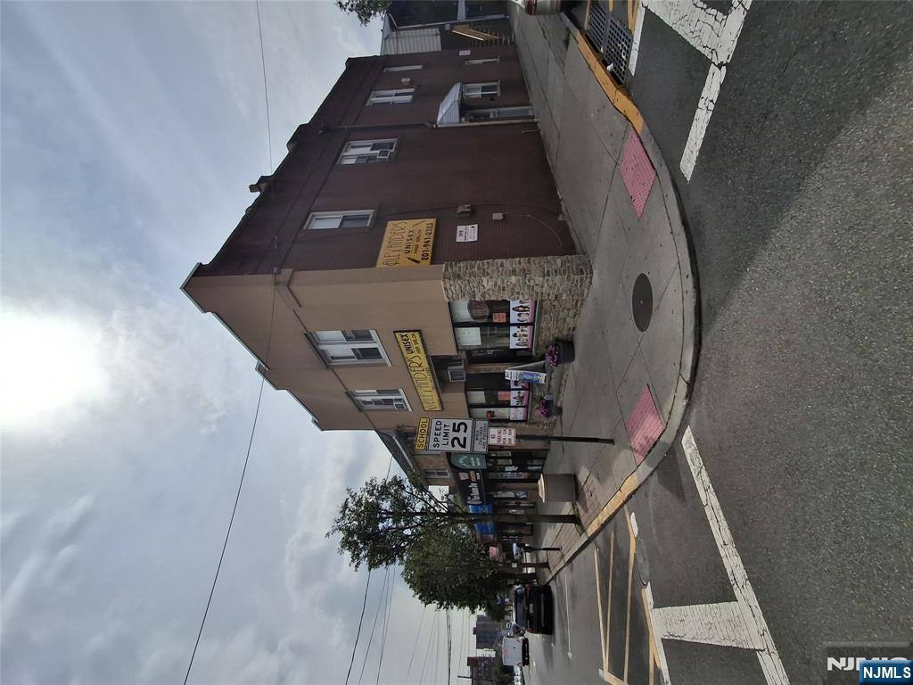 Apartment for rent at 189 Anderson Ave #189, Astoria, NY 11103