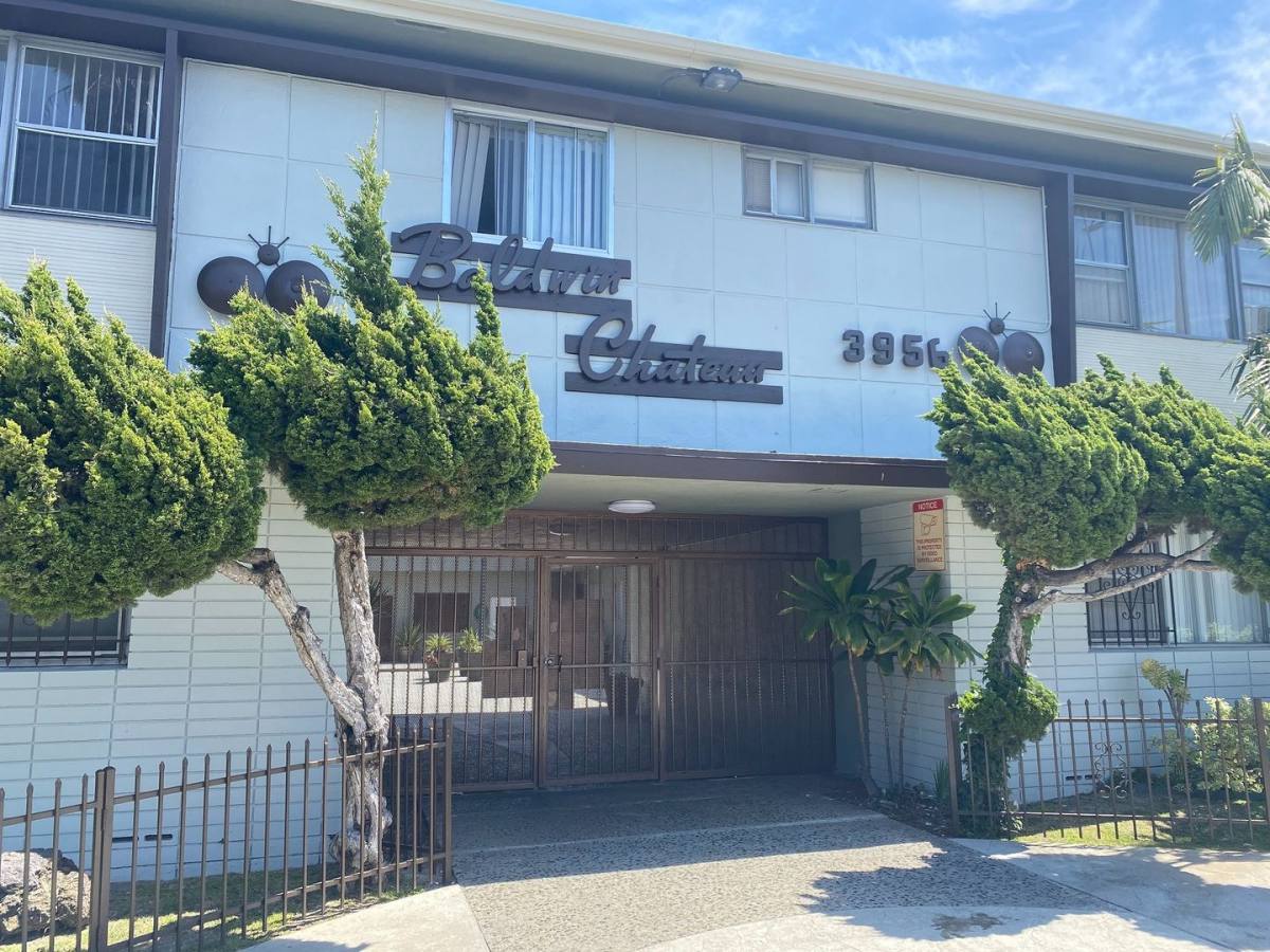 Apartment for rent at 3956 Stevely Ave, Los Angeles, CA 90008