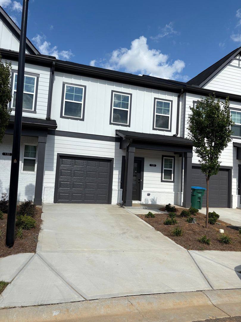 Townhouse for rent at 128 Lauren St, Adairsville, GA 30103