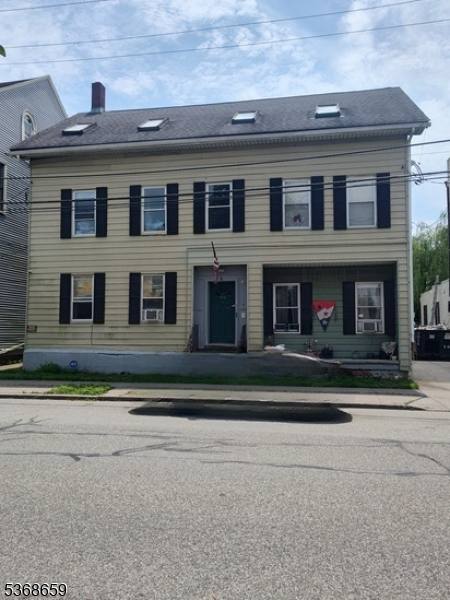 Apartment for rent at 308 Front St #308, Bangor, PA 18013