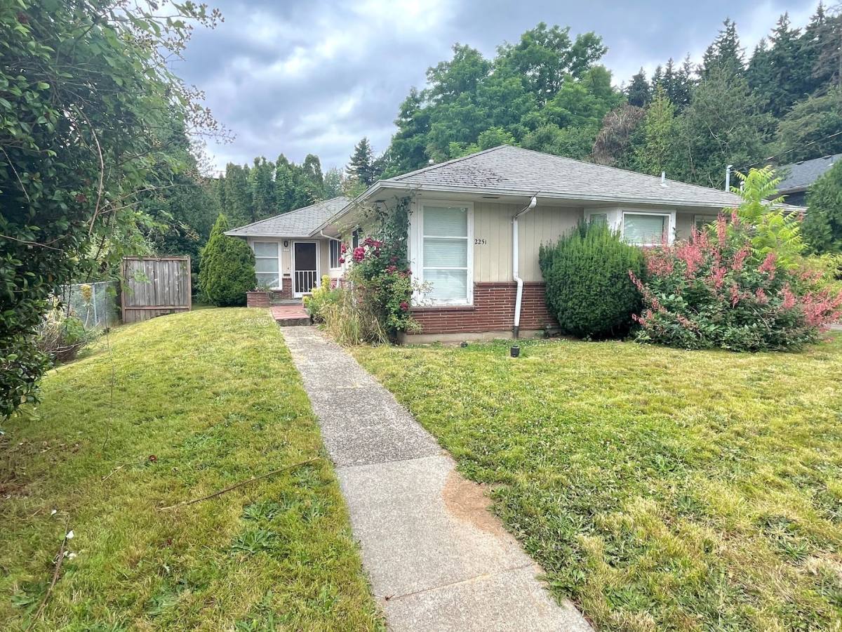 Apartment for rent at 2251-2255 SE 70th Ave, Portland, OR 97215