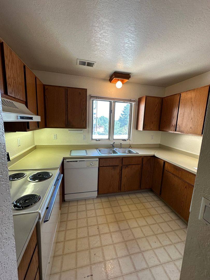 Apartment for rent at 3100 Broadway, Boulder, CO 80304