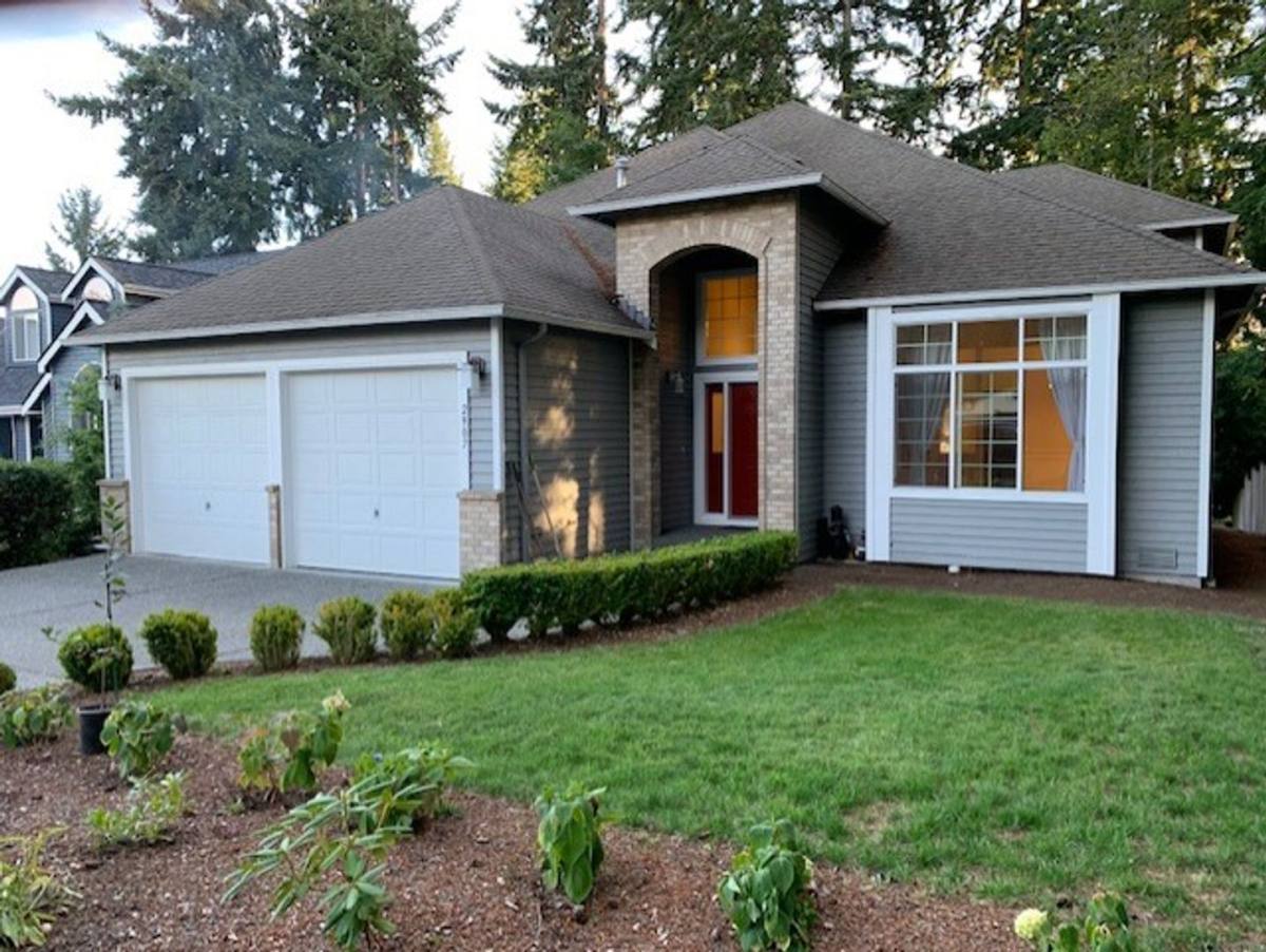House for rent at 2907 NE 196th St, Seattle, WA 98155