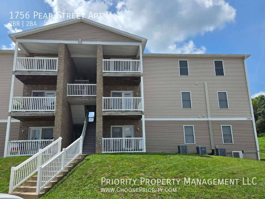 Apartment for rent at 1756 Pear St #I, Harrisonburg, VA 22801