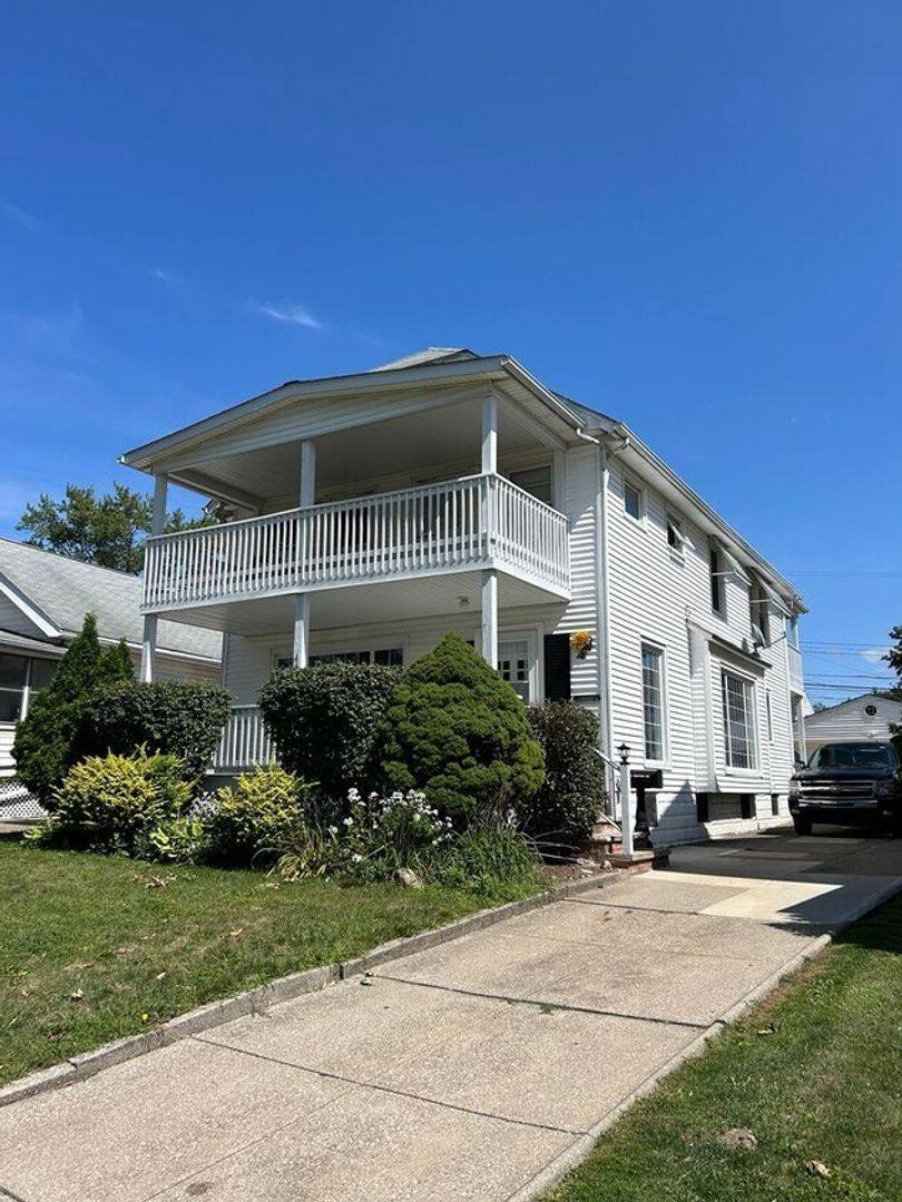 Apartment for rent at 4653 Horton Rd, Cleveland, OH 44125