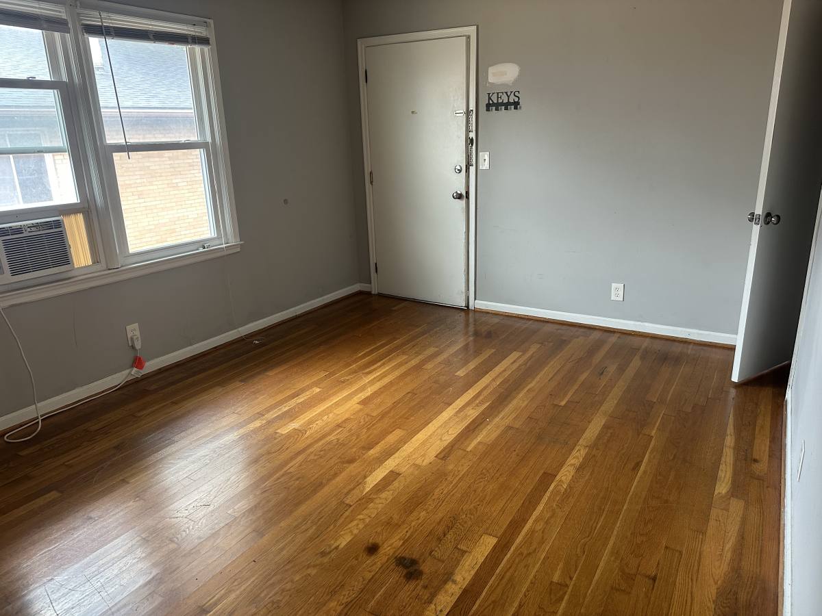 Apartment for rent at 1345 Royalty Court #7, Lexington, KY 40504