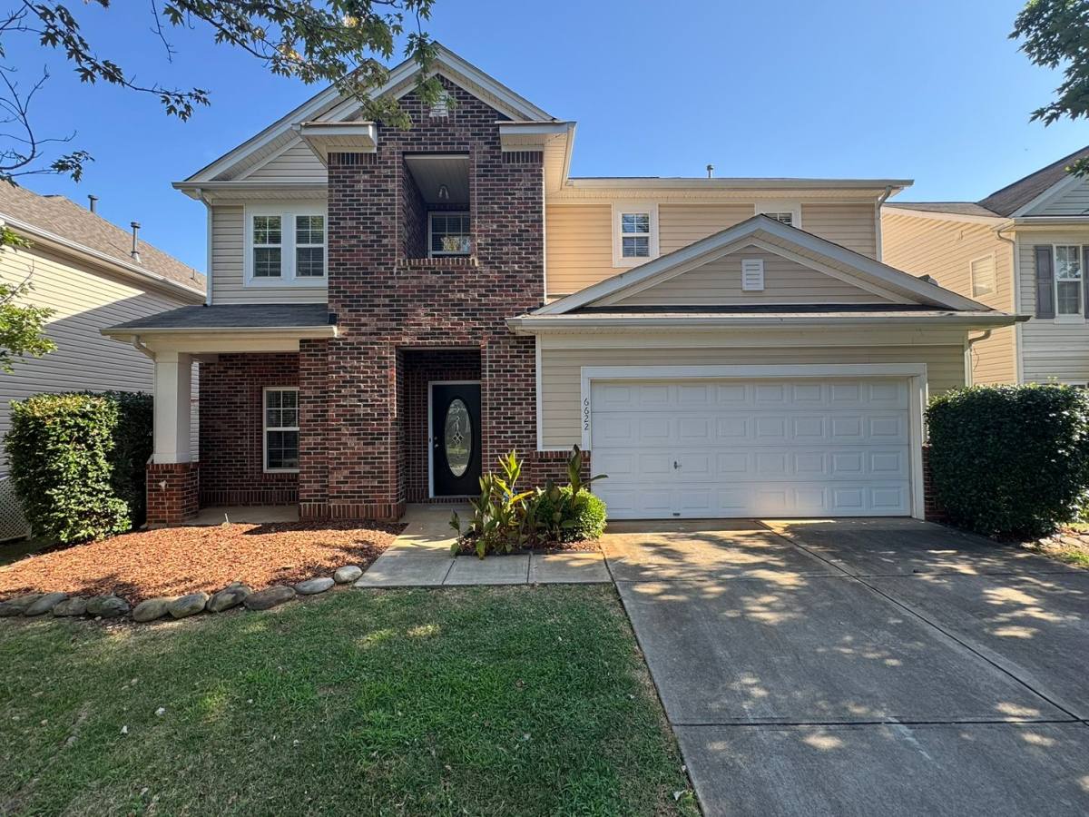 House for rent at 6622 Latherton Lane, Charlotte, NC 28278